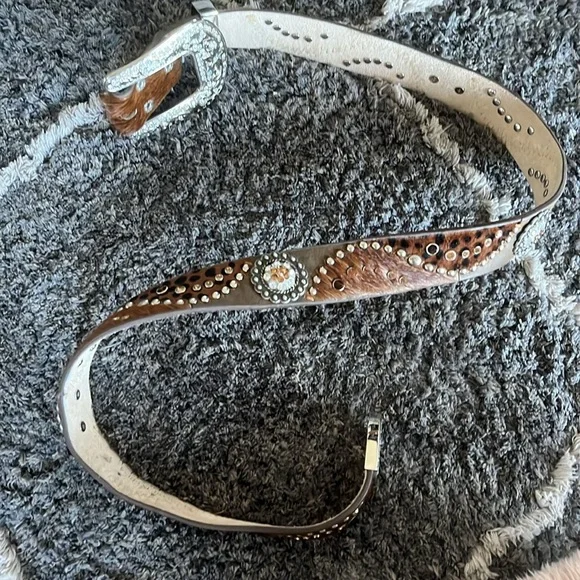 Rhinestone Belt - Picture 2 of 3